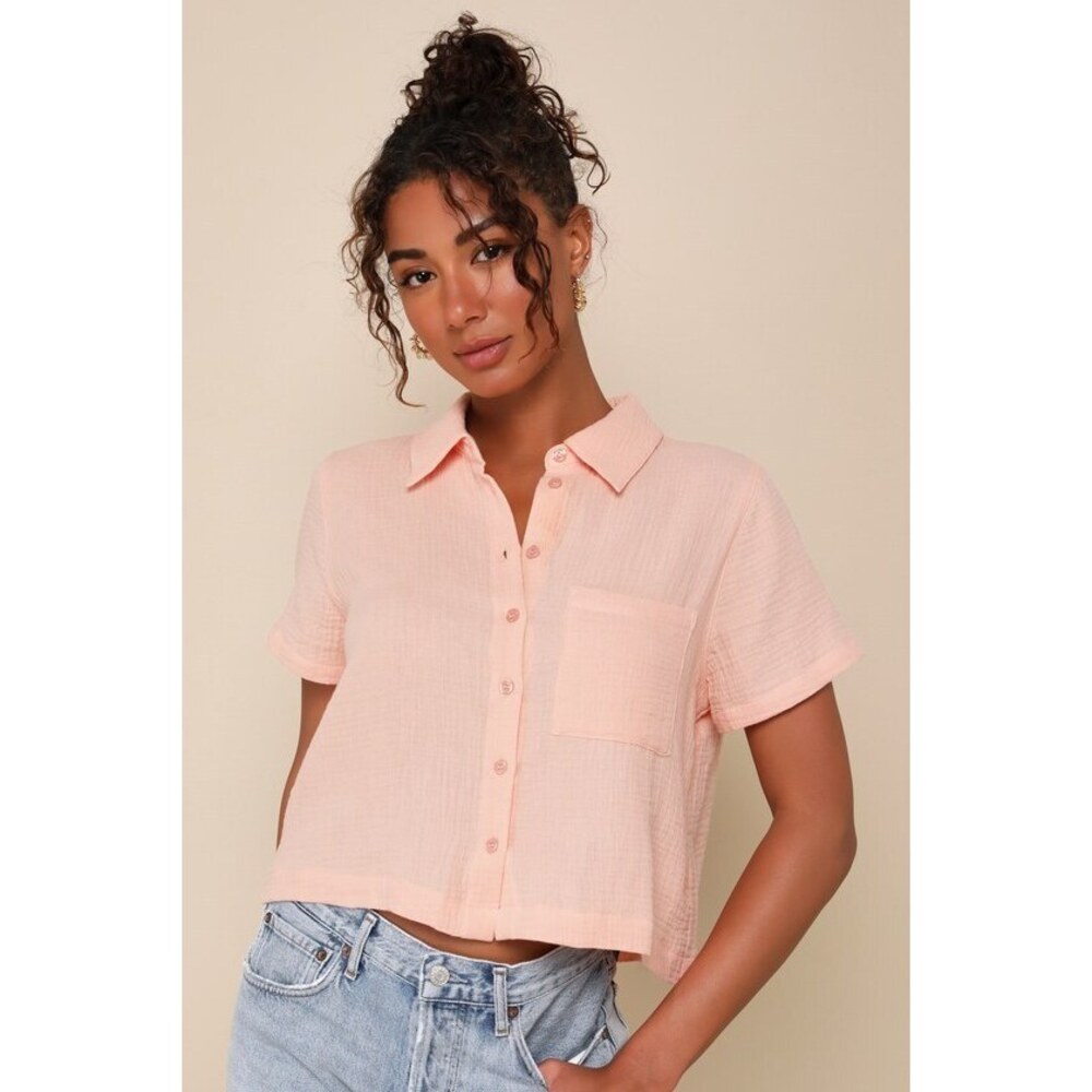 Lulus Charming Endeavors Peach Textured Cotton Button-up Collared Top Pink